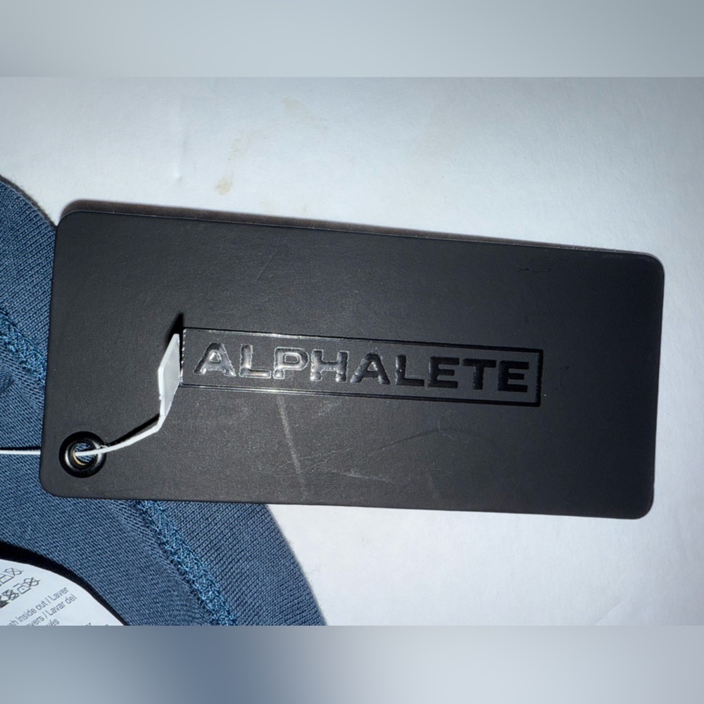 NWT Alphalete Women’s Blue Athletic Tank Medium - Picture 5 of 5